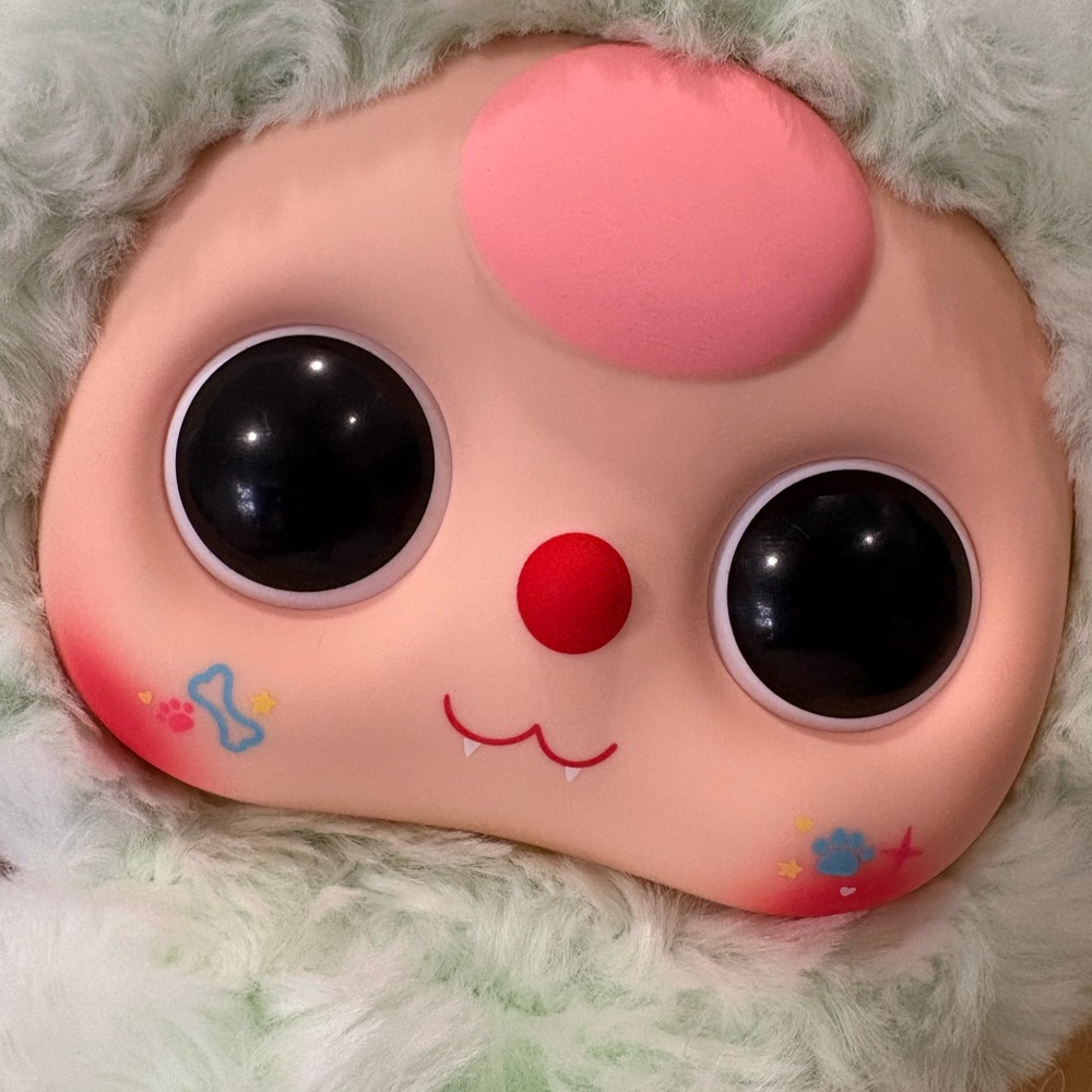 Baby Three – 400% Hugging Backpack Bear Plush Pendant (Teal / Mint Green) 💚✨
